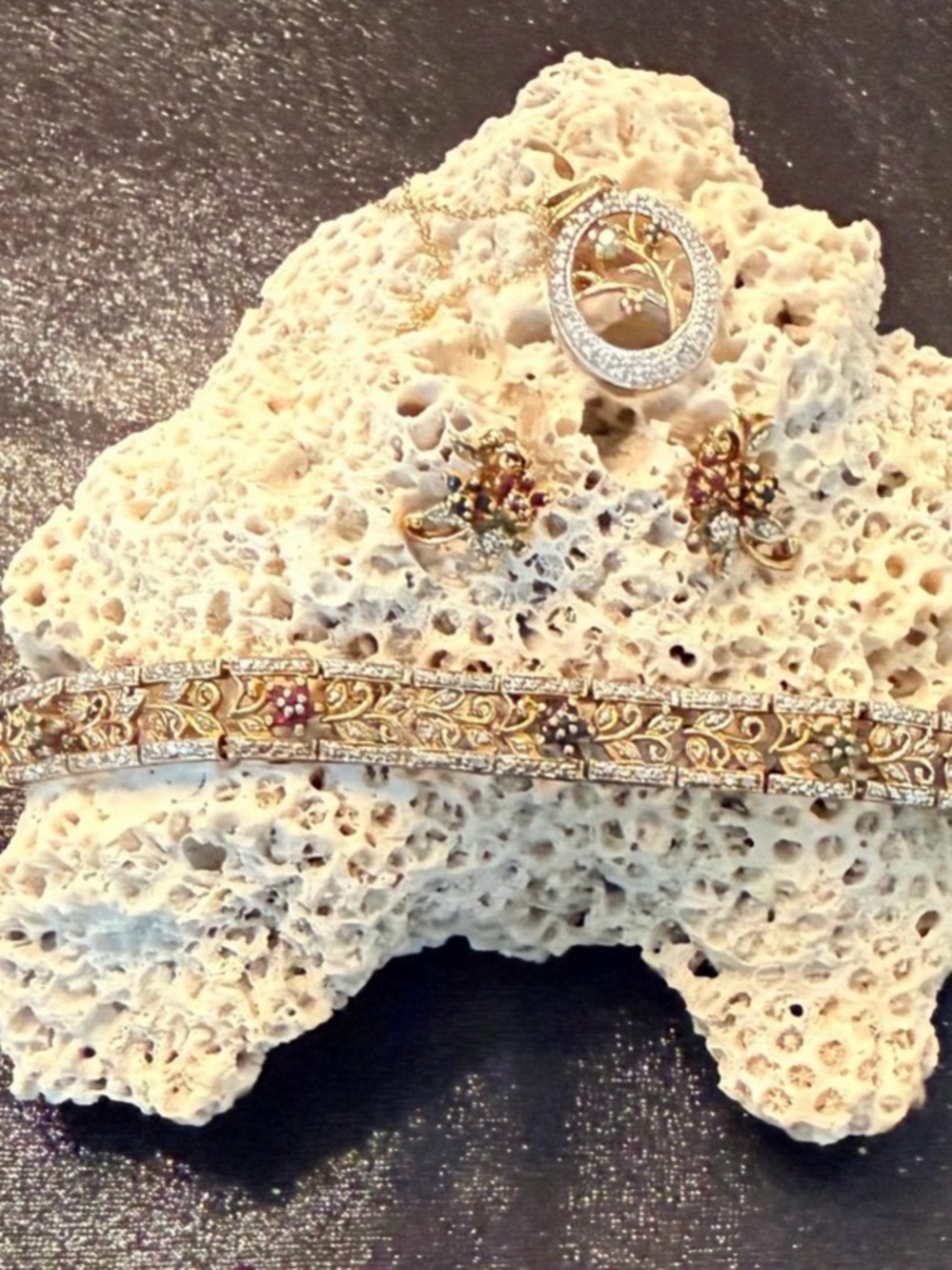 Stunning Vintage Ross Simons 18k Gold-Plated Sterling Silver Floral Bracelet